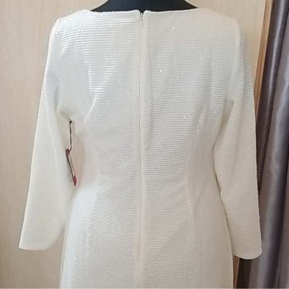 Vince Camuto ivory ruched waist dress - Picture 4 of 5